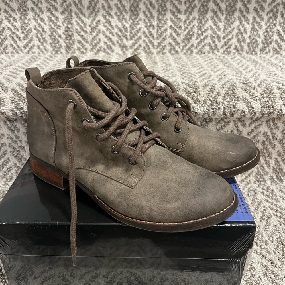Not Rated ankle boots
